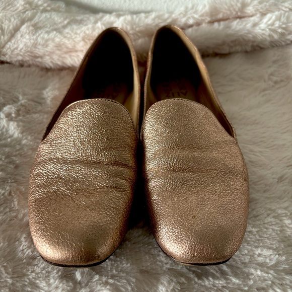 Naturalizer Rose Gold Emiline Loafers - Picture 3 of 10